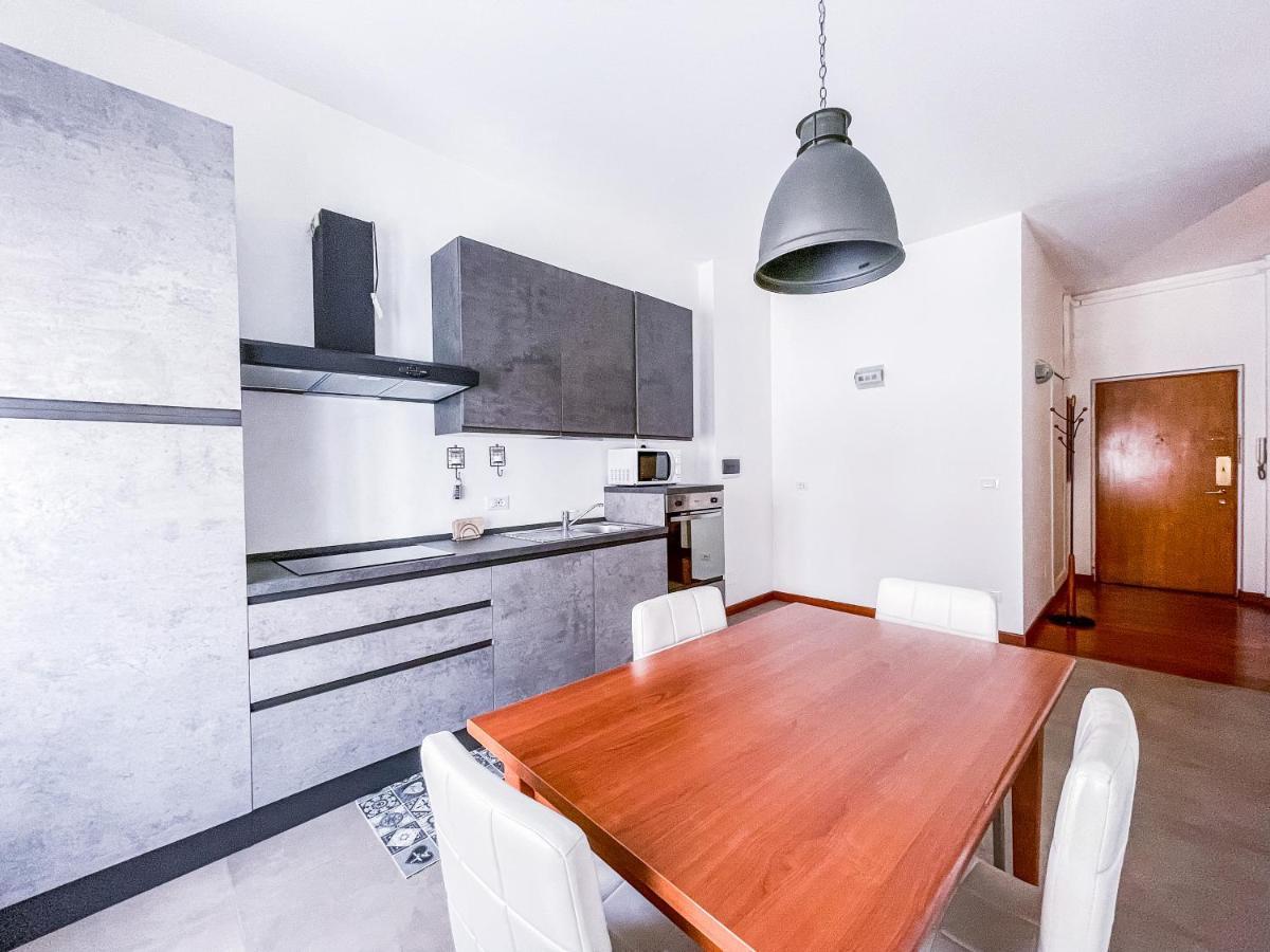 Myhouse Inn Porta Nuova - Affitti Brevi Italia Turín Exterior foto